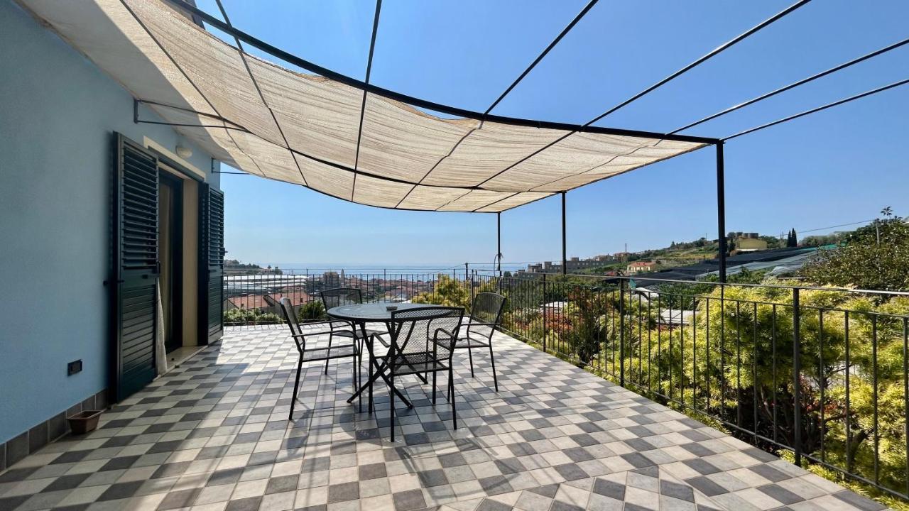 Agriturismo Azzurra Biricchina Riva Ligure Kültér fotó